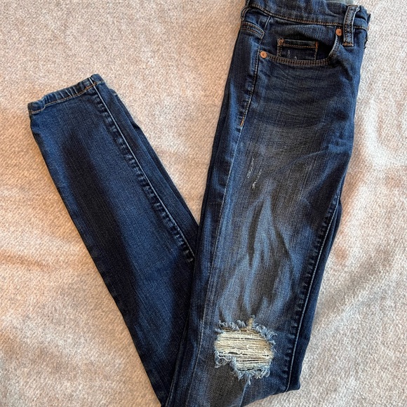 BlankNYC Jeans Dark Wash Skinny Jeans - Picture 2 of 4